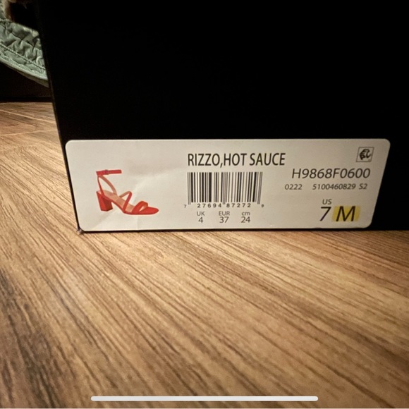 Red heels size 7 wore 1 time for prom. - Picture 2 of 2